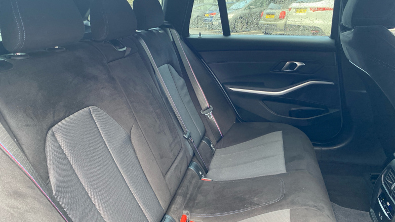 BMW 3 Series 320i M Sport 5dr Step Auto [Pro Pack] Petrol Estate